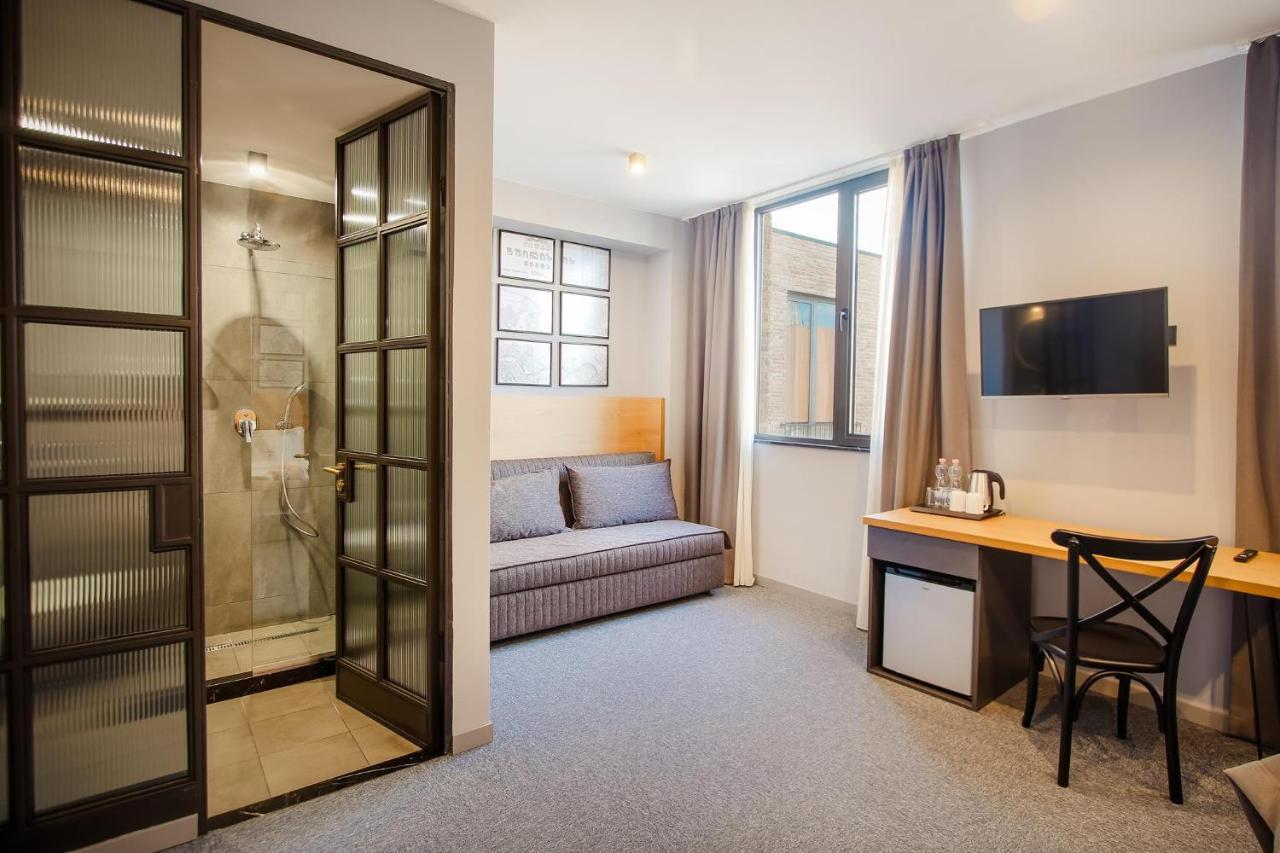 Hotel Tuta Tbiliszi Kültér fotó